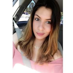 Meet your Posher, Hanllely